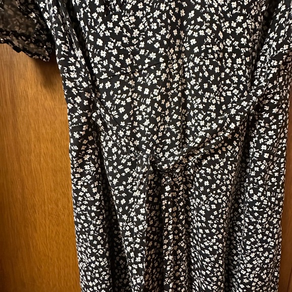 Brand new T-shirt dress ** tags attached** - Picture 5 of 8